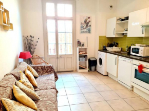 Appartement 4 voyageurs avec terrasse WIFI
